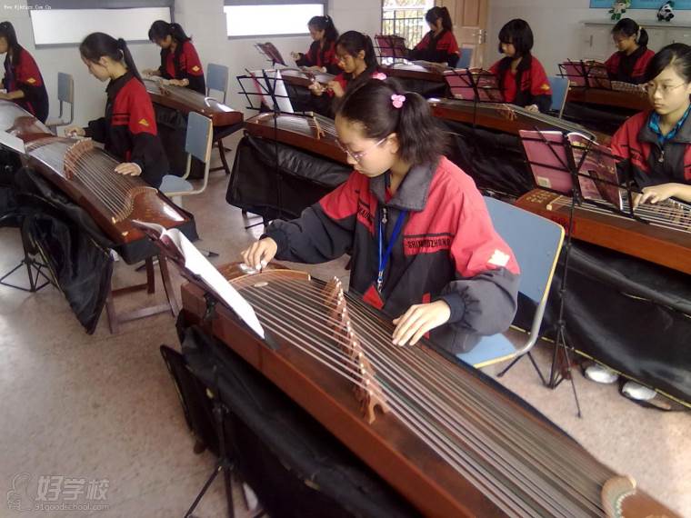 鄭州古琴培訓哪里好_鄭州成人古琴培訓費用_鄭州古琴培訓班多少錢